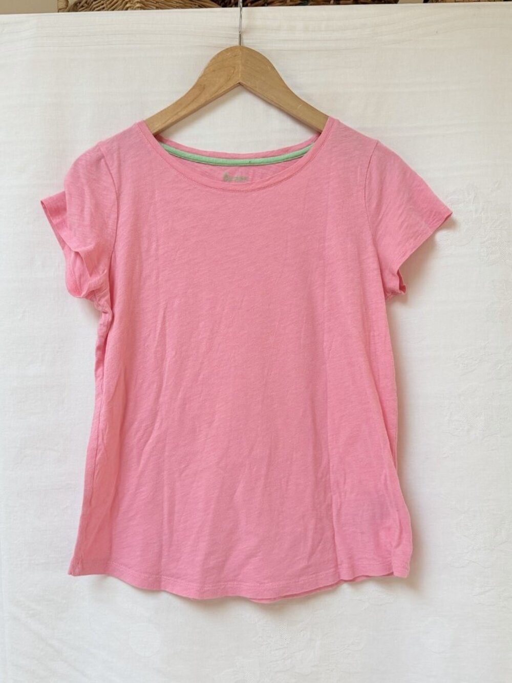 Brand New Women's Small Boden Mustard Yellow V Neck T-Shirt Basic Minimalist